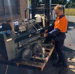 electrician fixing generator in Grafton