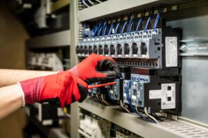 Read more about the article Importance Of Hiring A Commercial Electrician